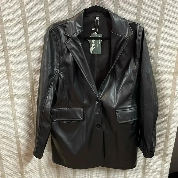 ABYOVRT Jackets & Blazers - ABYOVRT Faux leather jacket Size L NWT